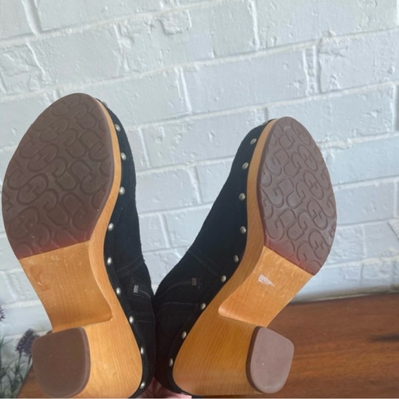 UGG RUMER TALL Black SUEDE WOODEN HEEL BOOTS SZ 9- Ret $395! - Picture 3 of 4